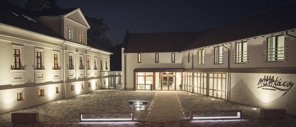 Munkacsy Hotel Bekescsaba Eksteriør bilde