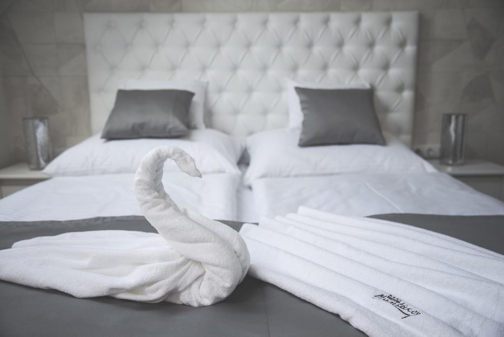 Munkacsy Hotel Bekescsaba Rom bilde
